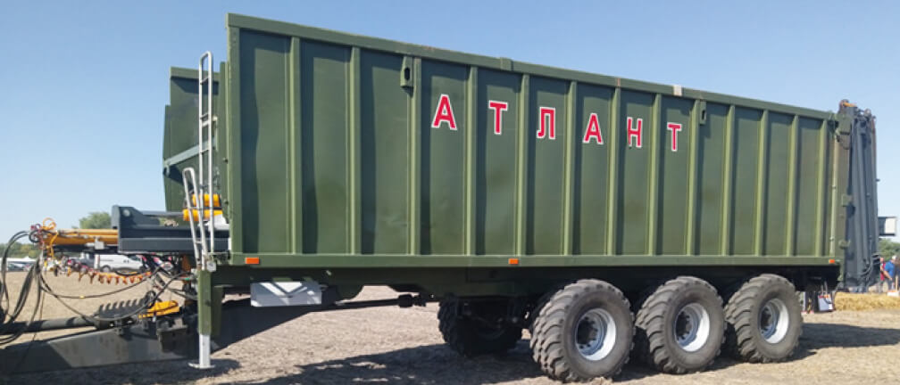 Причіп тракторний зсувний ТЗП-39 «Атлант» завод ім. Кобзаренка