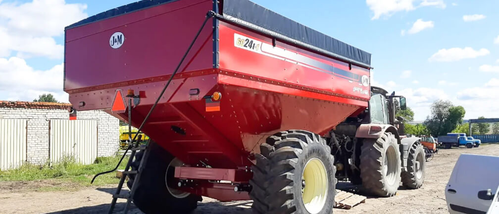 J&M GC-24t-1 grain transfer hopper